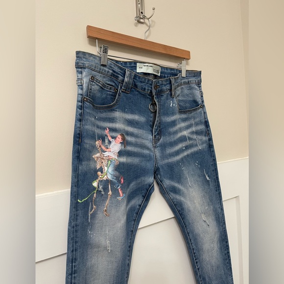 Off-White Designer Unique Denim Girl Skeleton Caution Graphic Jeans Size 36 - Picture 5 of 17